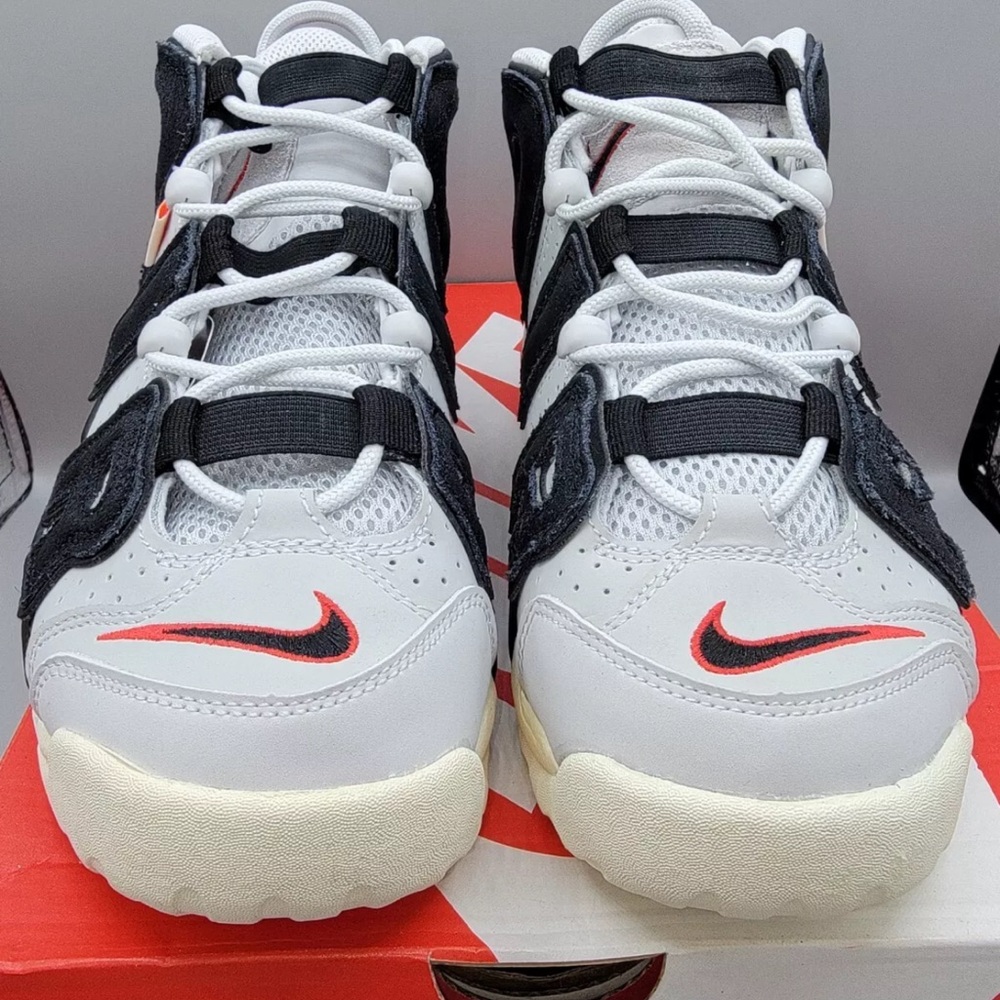 Nike Air More Uptempo (GS) 7.5 adult /6.5 youth. No box